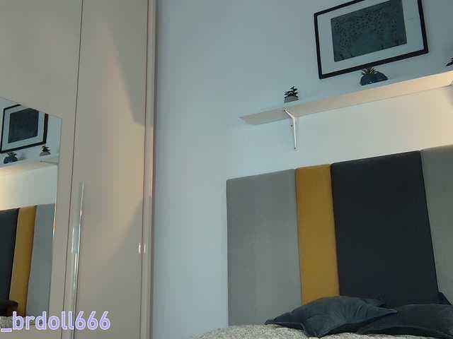 BrokenDoll666 live cam on bongacams