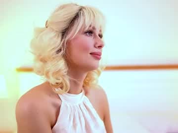 adelineking live cam on chaturbate