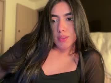 latinella live cam on chaturbate